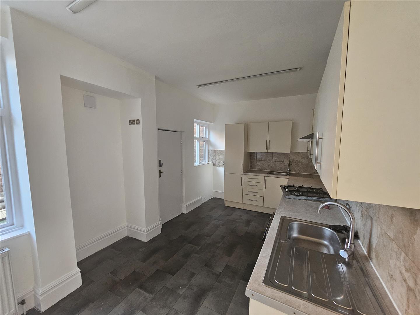 Cavendish Road Salford, photo 9